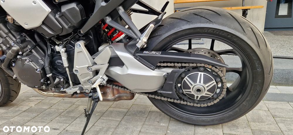 Honda CB - 18