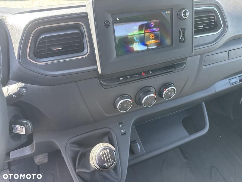 Renault Master - 16