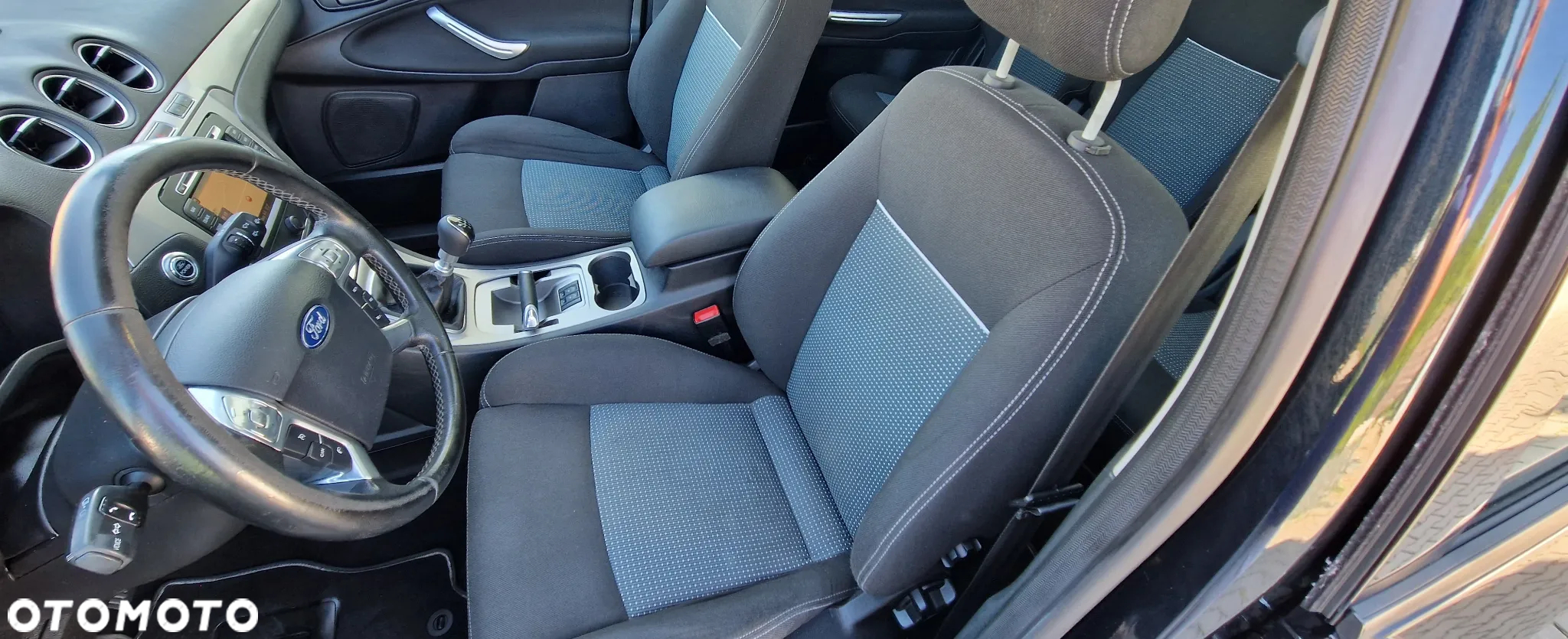 Ford S-Max 2.0 TDCi Titanium - 25
