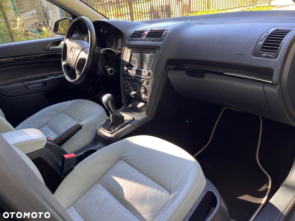 Skoda Octavia 2.0 TDI Edition 100 - 17