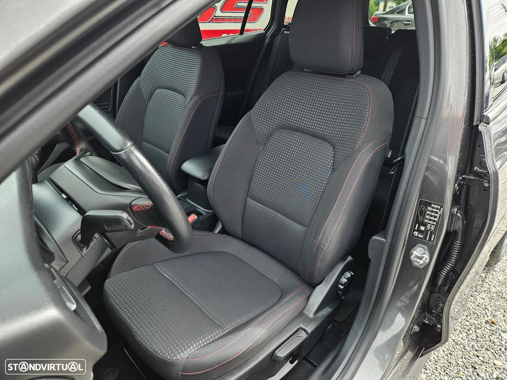 Ford Focus SW 1.0 EcoBoost MHEV ST-Line - 11