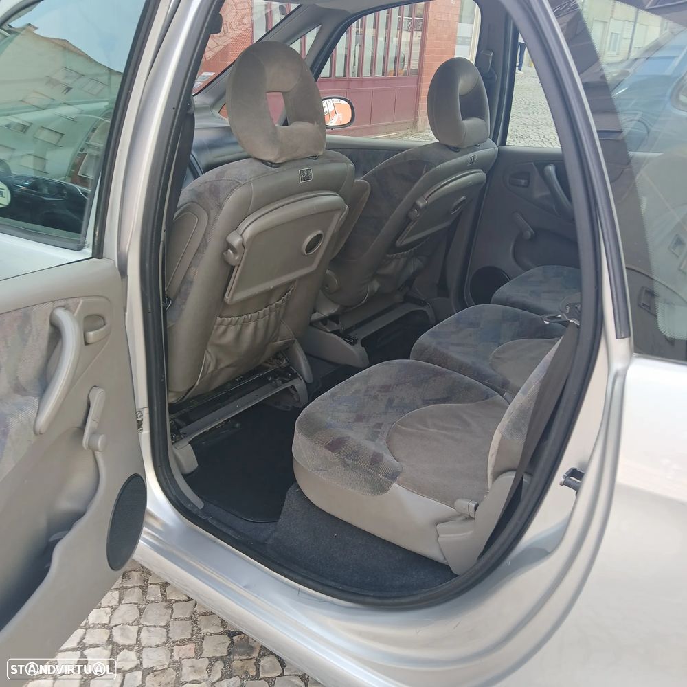 Citroën Xsara Picasso 2.0 HDi SX - 7