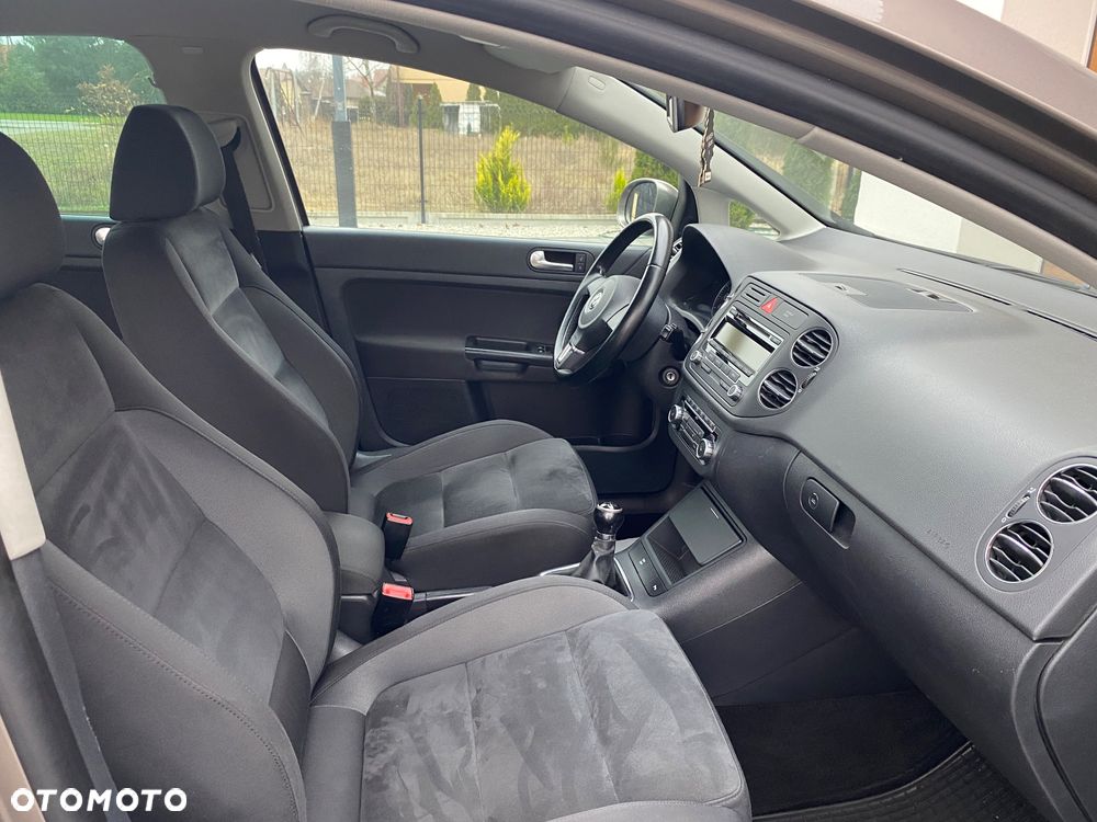 Volkswagen Golf Plus 1.4 TSI Highline - 25