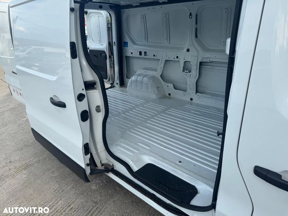 Renault Trafic Combi L2H1 1.6 dCi TT 120 7+1 Expression - 12