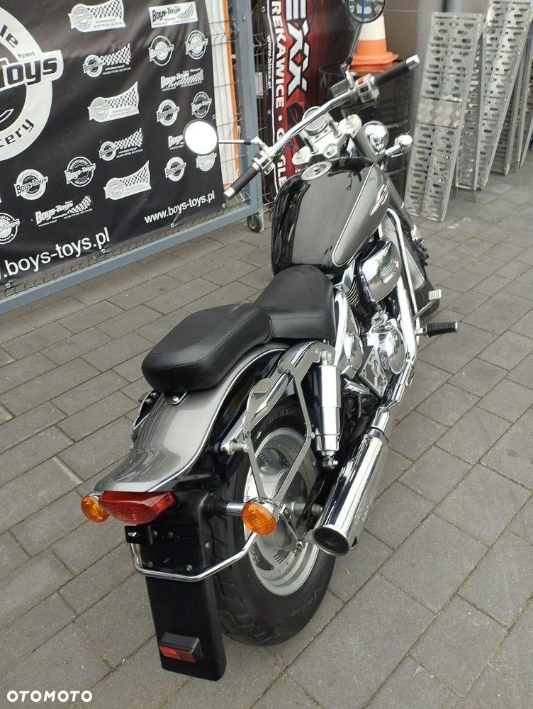 Suzuki VZ - 9