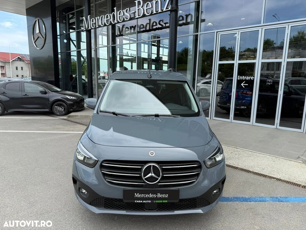 Mercedes-Benz T 180 d 7G-DCT - 3