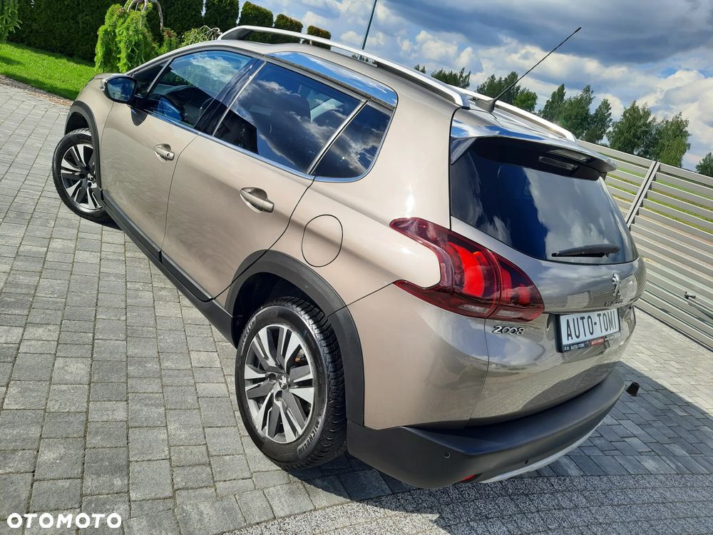 Peugeot 2008 PureTech 110 Style - 8