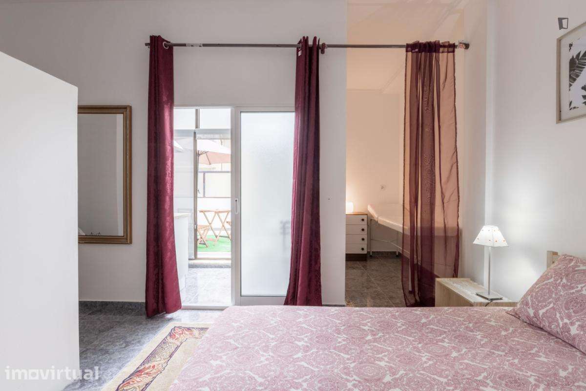 Casa com 1 quartos - localizado em Paranhos Porto - Grande imagem: 5/16