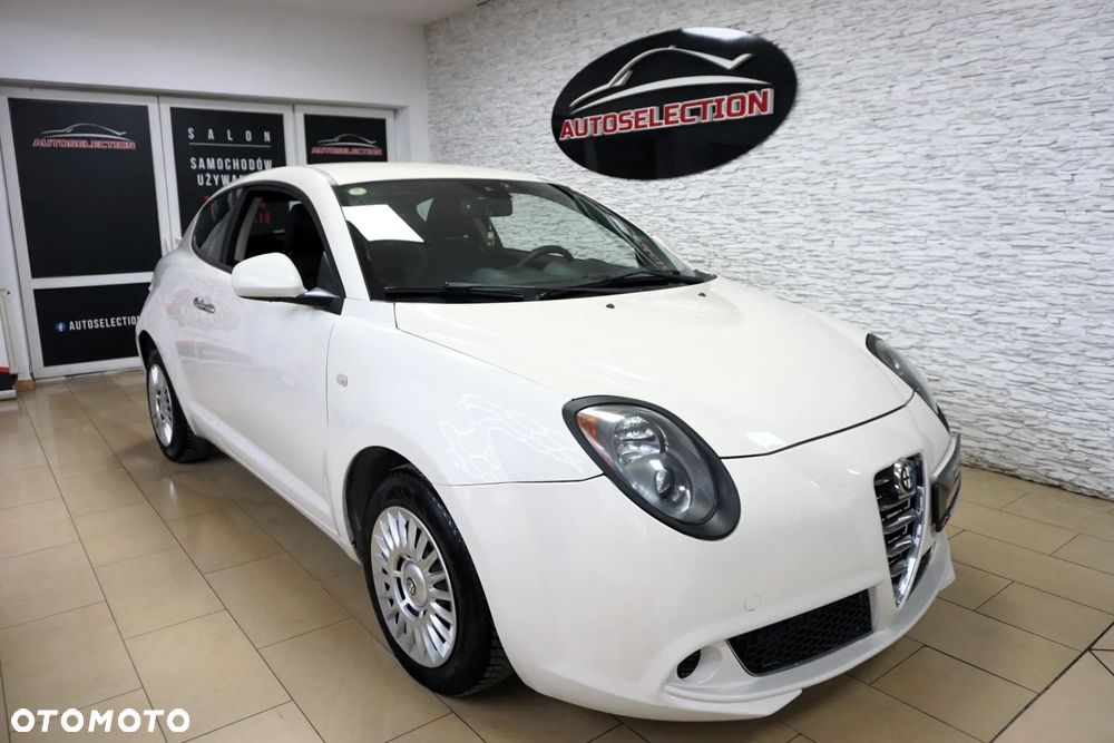 Alfa Romeo Mito 1.4 8V - 8