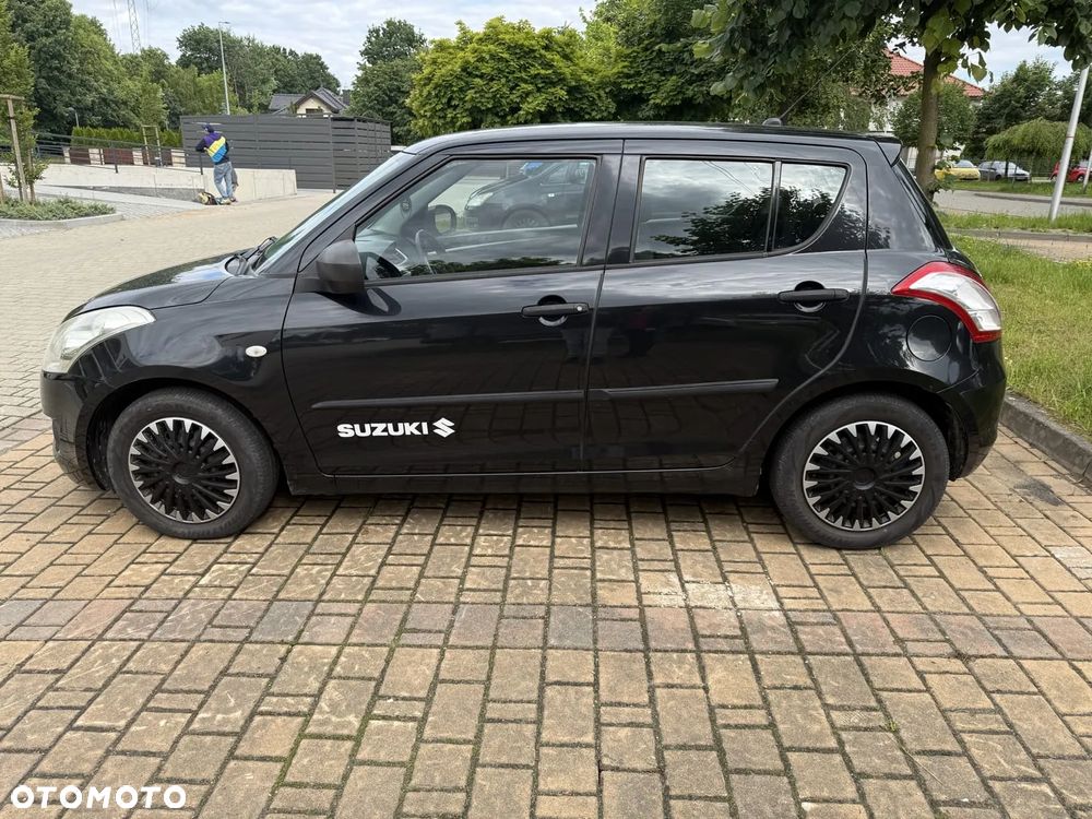 Suzuki Swift 1.2 Club - 7