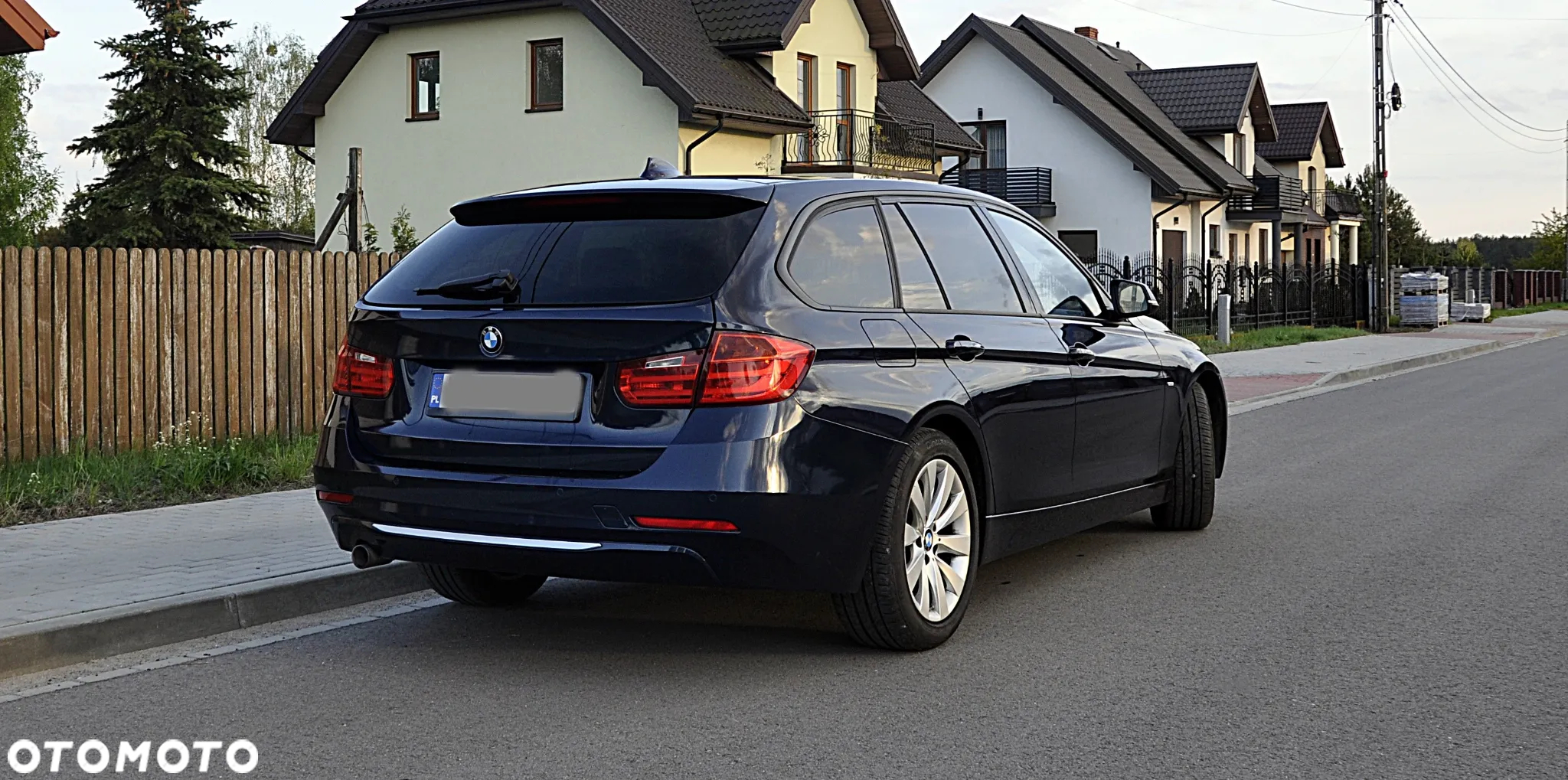 BMW Seria 3 318d Sport Line - 4
