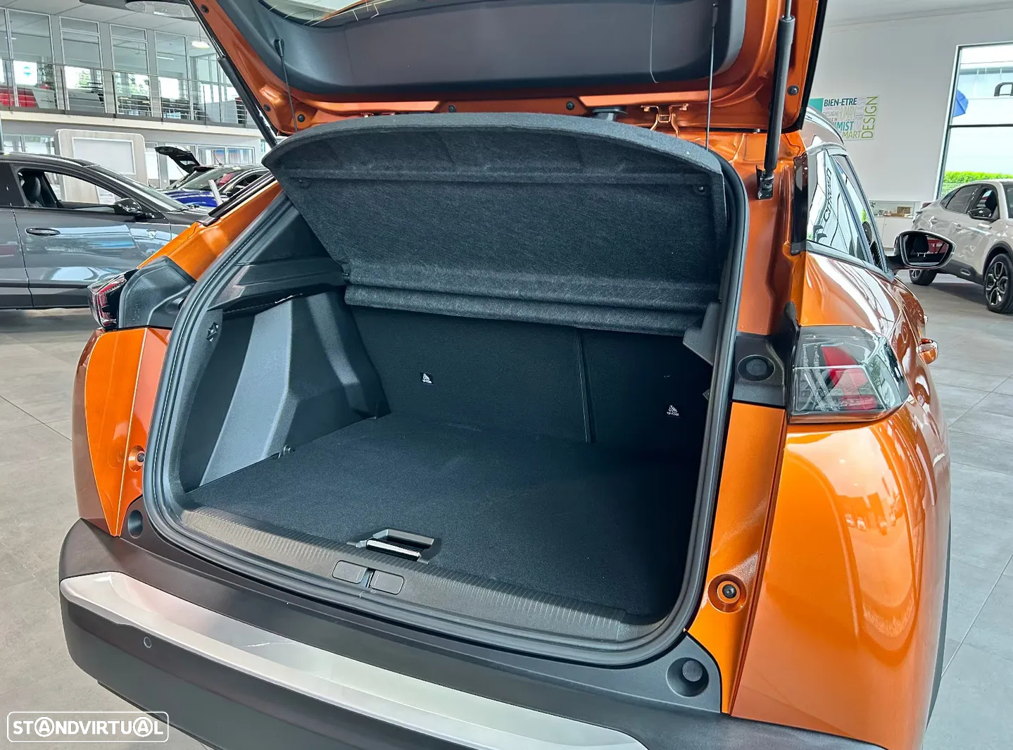 Peugeot e-2008 50 kWh Active - 5