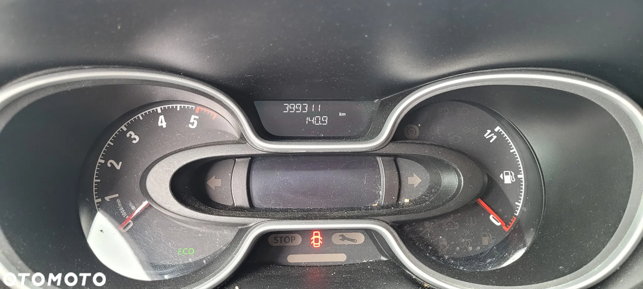 Opel Vivaro - 17