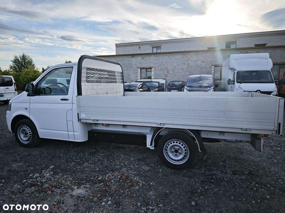 Volkswagen Transporter - 2