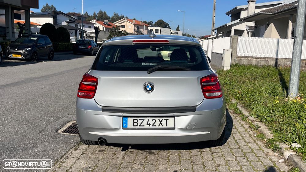 BMW 120 d Sport Line - 9