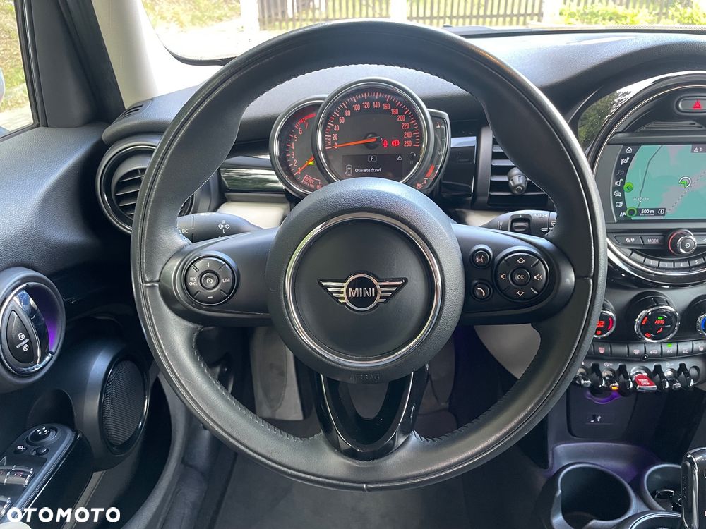 MINI Cooper - 11