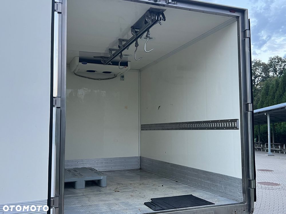 Mercedes-Benz Sprinter 419 - 8