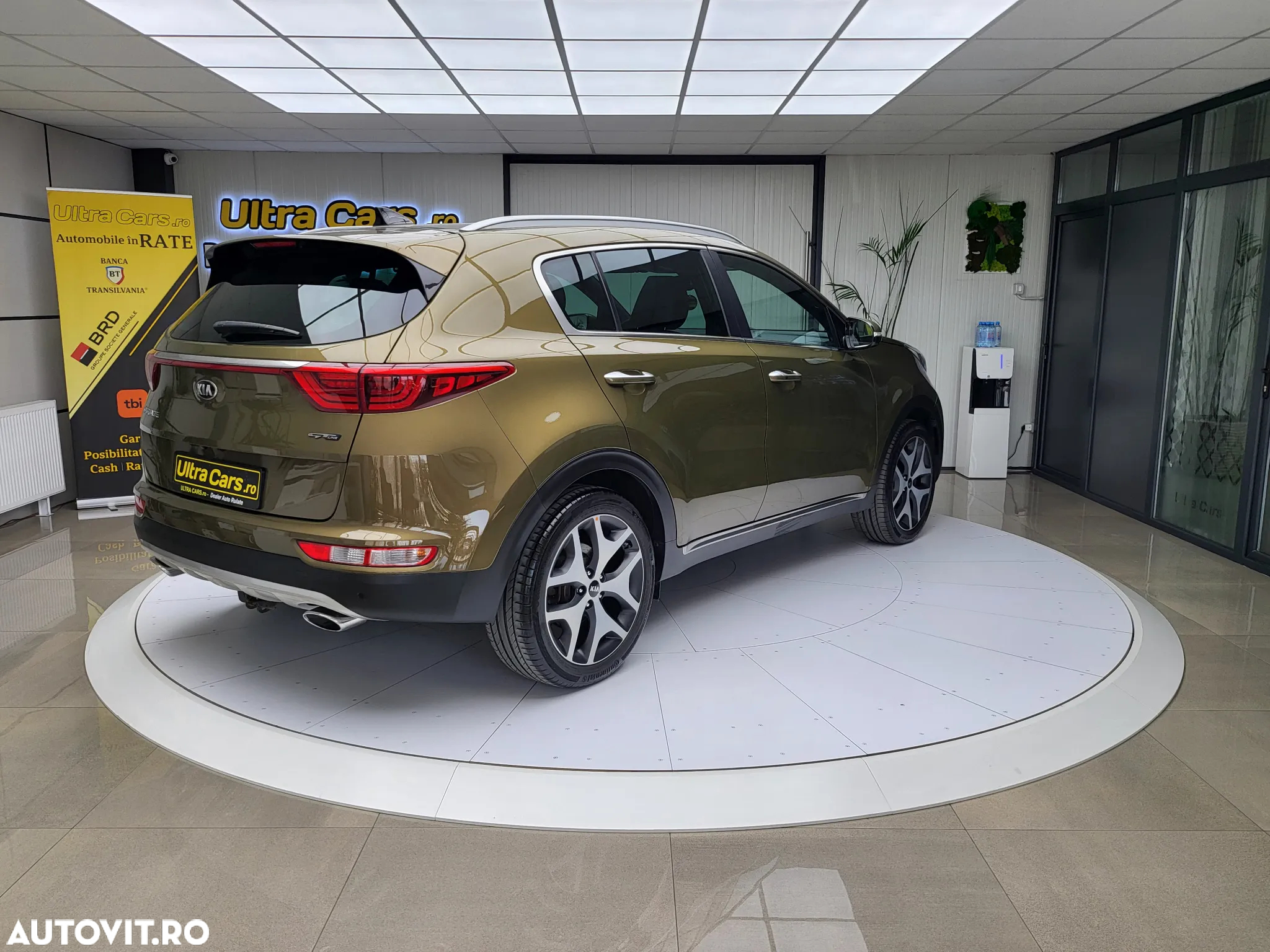 Kia Sportage 2,0 CRDI AWD GT Line - 6