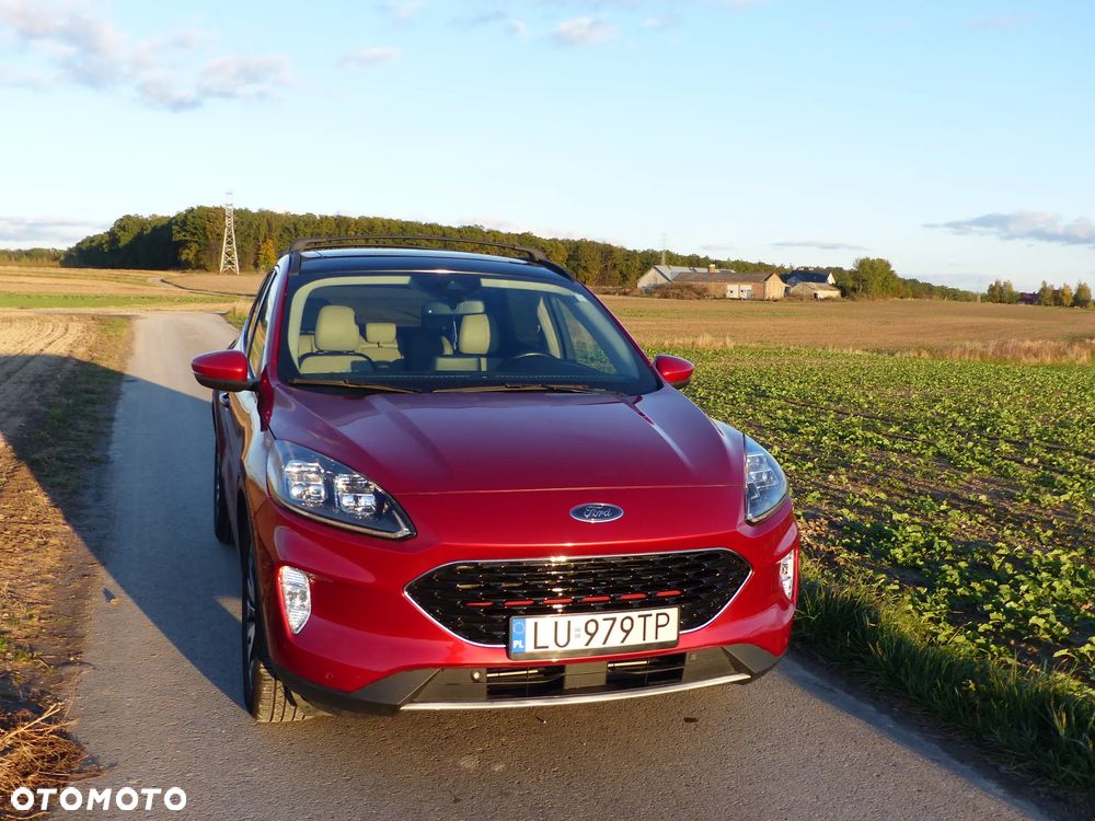 Ford Escape 2.0 EcoBoost AWD Titanium - 1