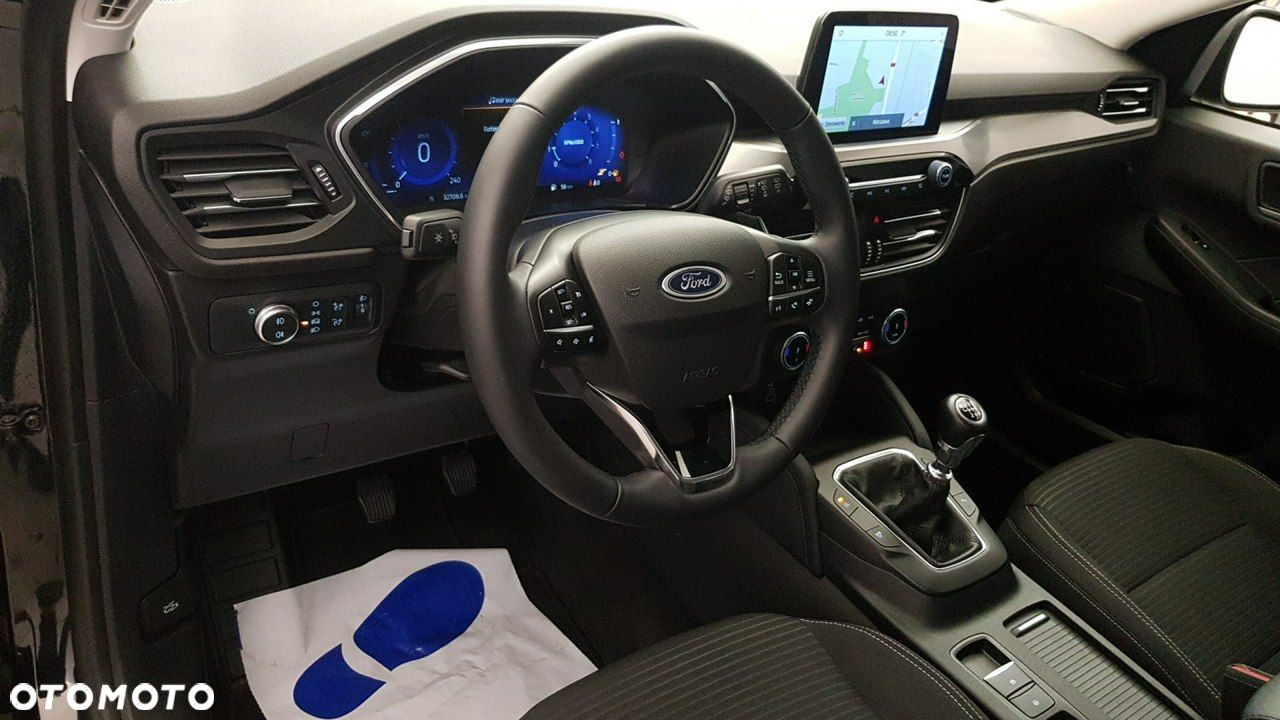 Ford Kuga - 18