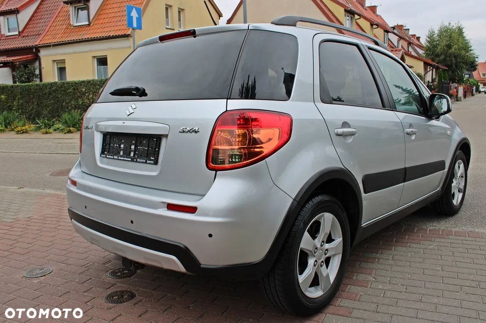 Suzuki SX4 1.6 VVT 4x2 City - 11