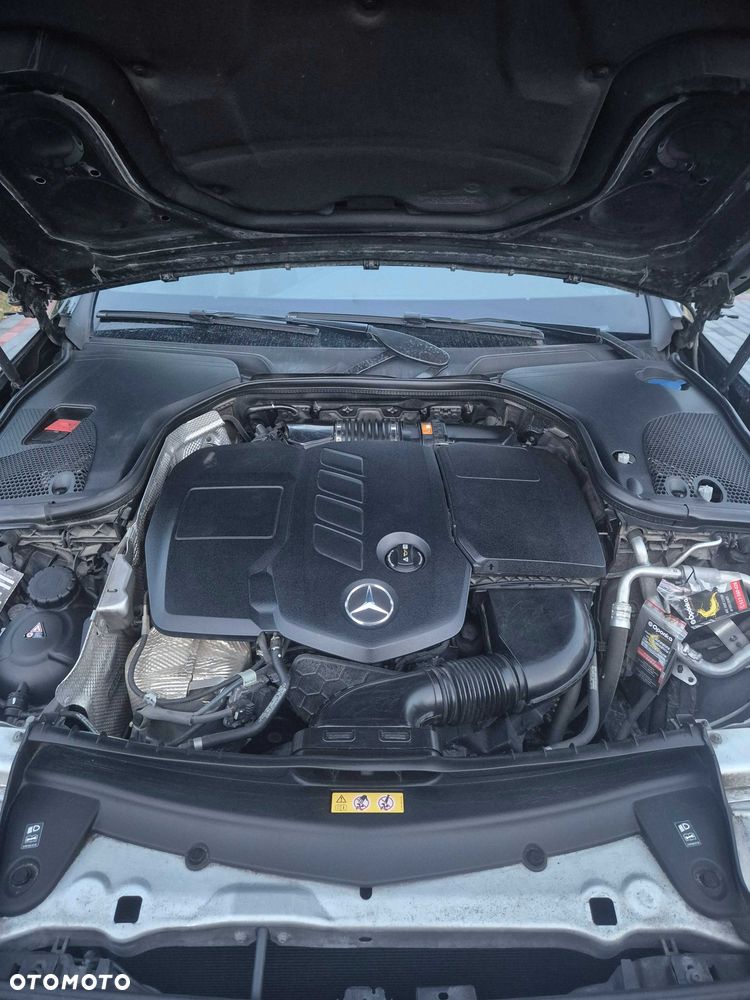 Mercedes-Benz Klasa E - 8