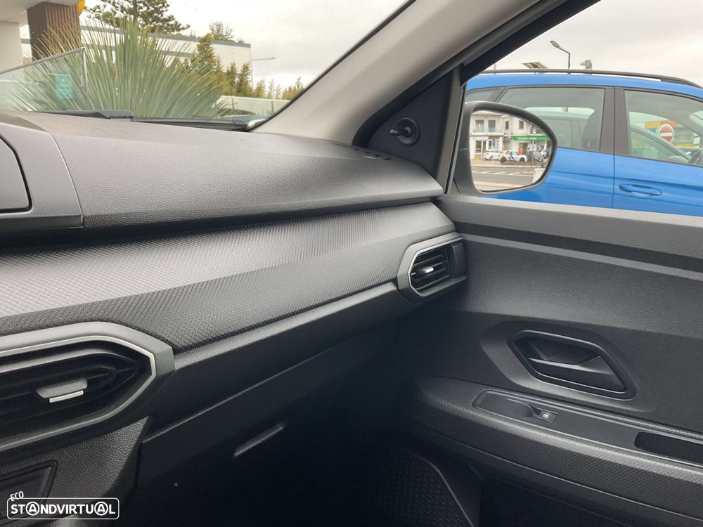 Dacia Sandero 1.0 ECO-G Essential Bi-Fuel - 27