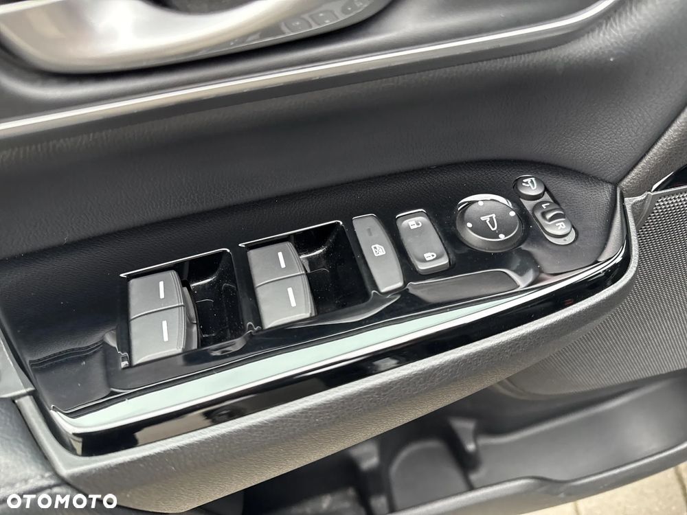 Honda CR-V 1.5 Lifestyle (Honda Connect+) CVT - 22