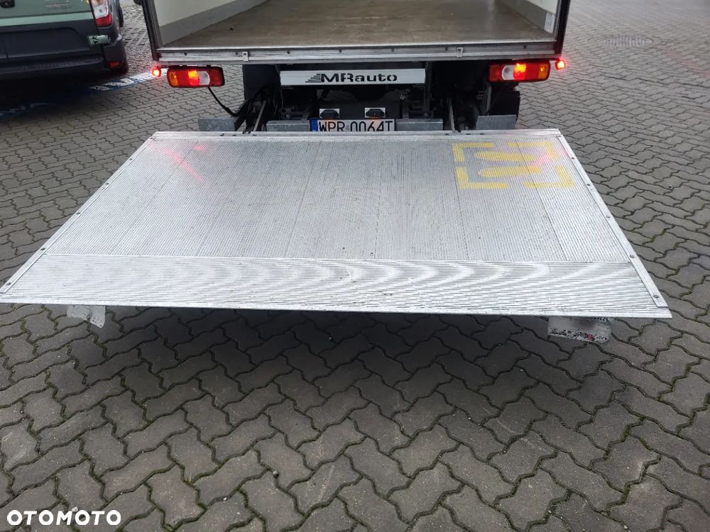 Iveco 50C18HZ KONTENER  WINDA 1000 kg - 10