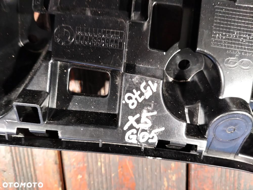 Ślizg zderzaka BMW X5  G05 prawy tył - 5