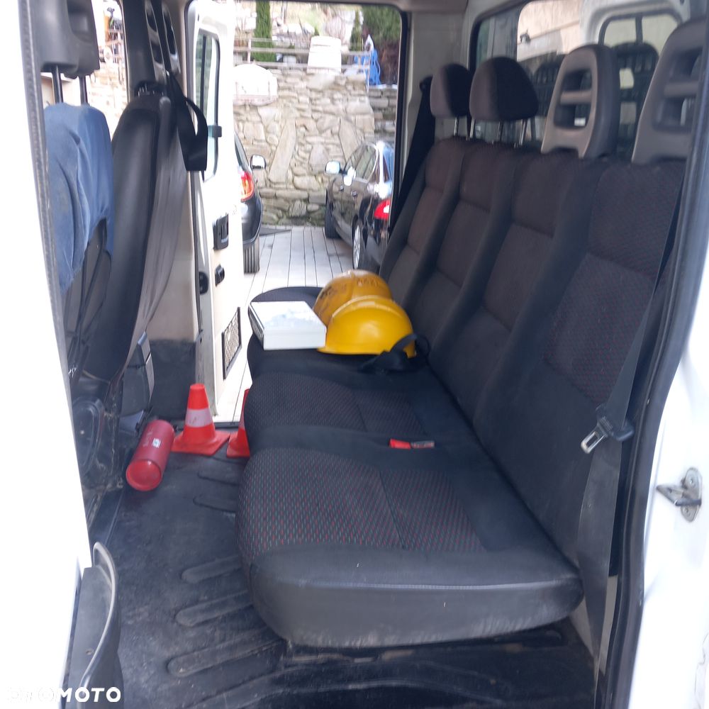 Volkswagen Transporter - 5