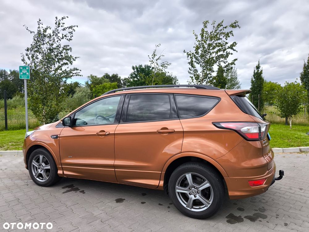 Ford Kuga 2.0 TDCi AWD ST-Line - 33