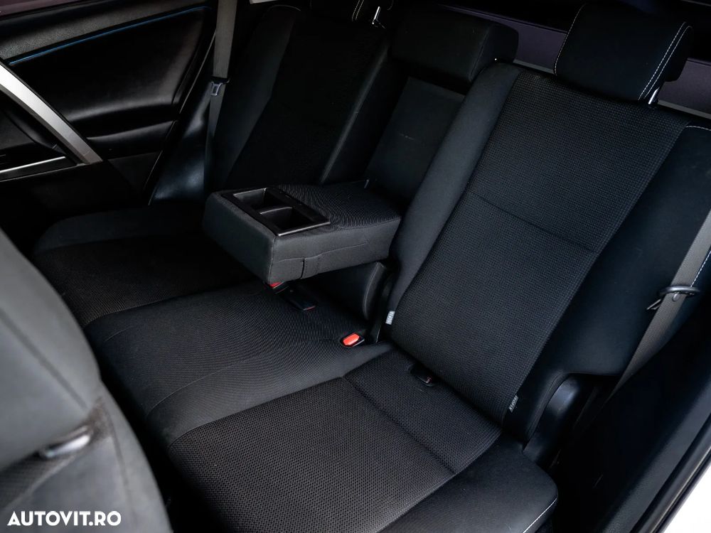 Toyota RAV4 2.5 4x4 Executive - 11