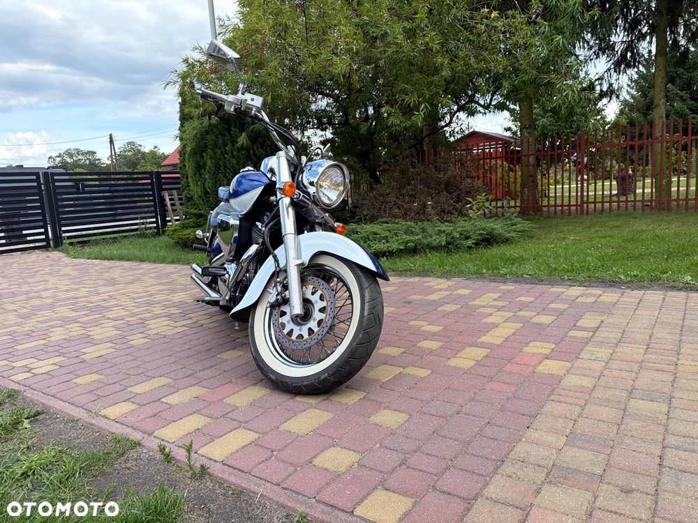 Suzuki VL 800 Volusia - Boulevard C50 - 11
