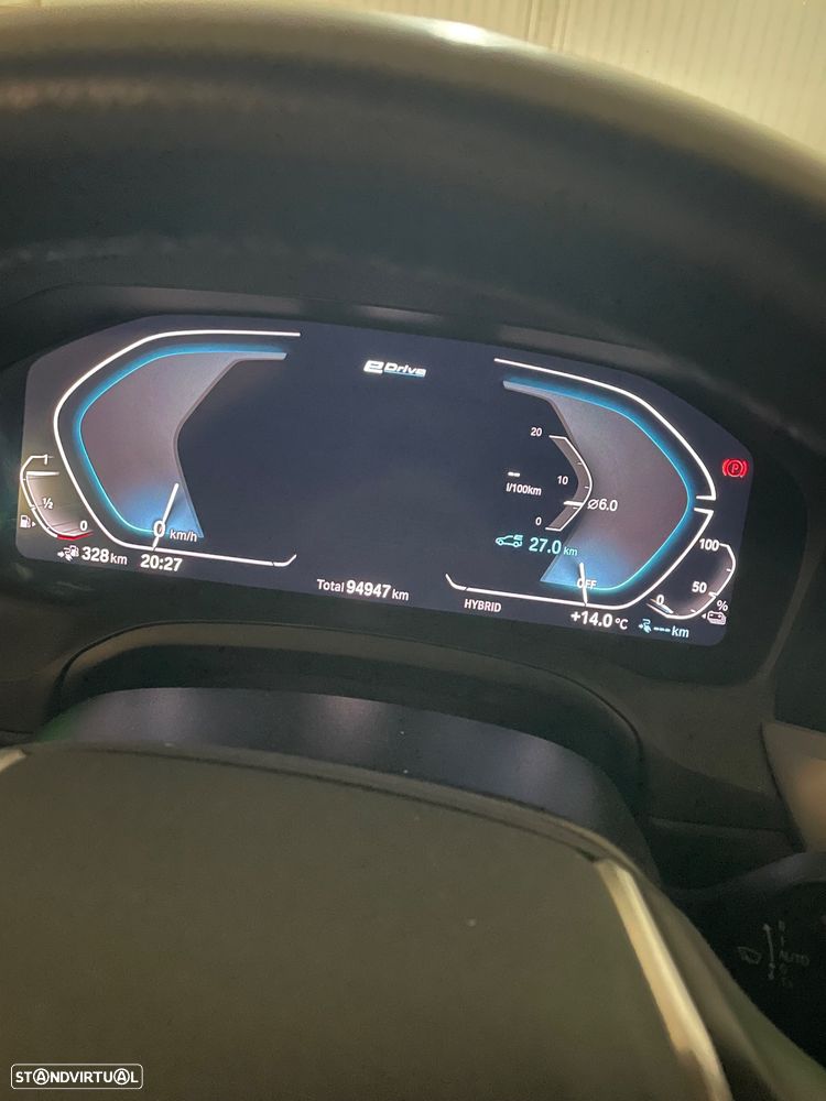 BMW 320 e Touring Corporate Edition Auto - 14