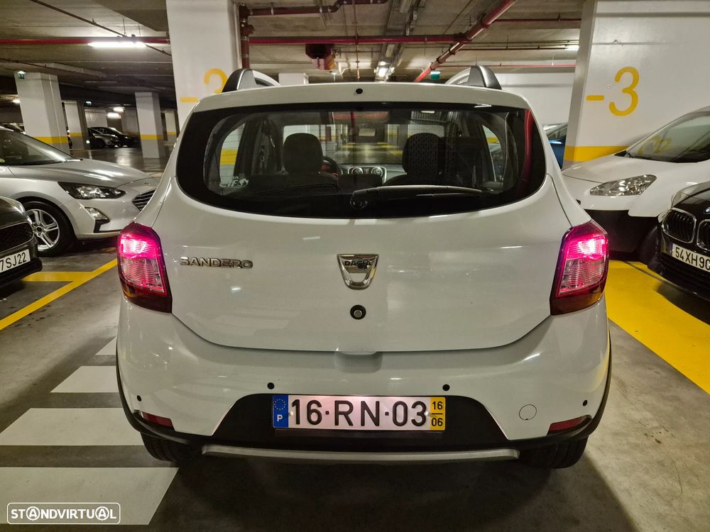 Dacia Sandero 1.0 TCe Stepway - 11