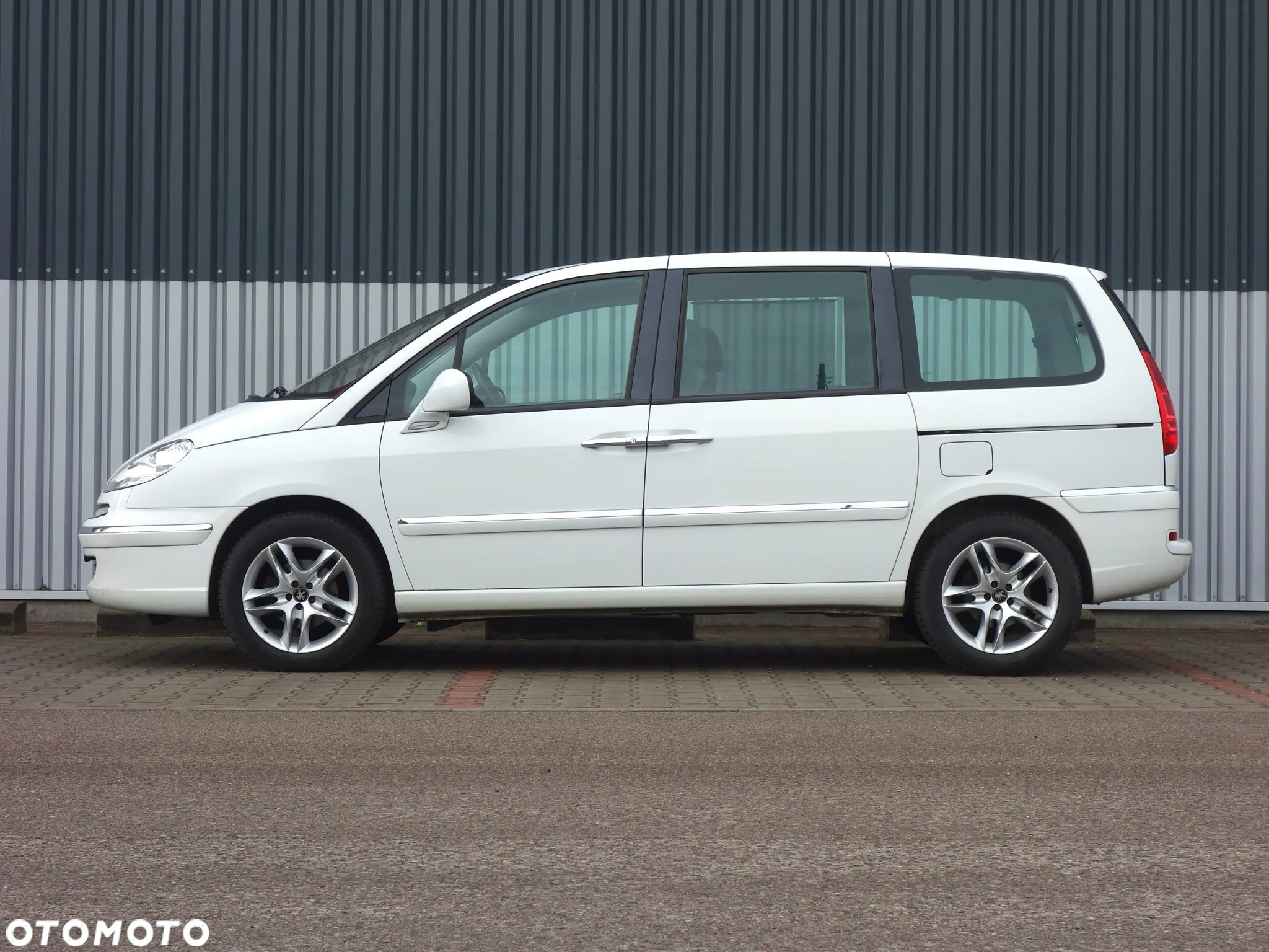 Peugeot 807 HDi 135 Family - 14