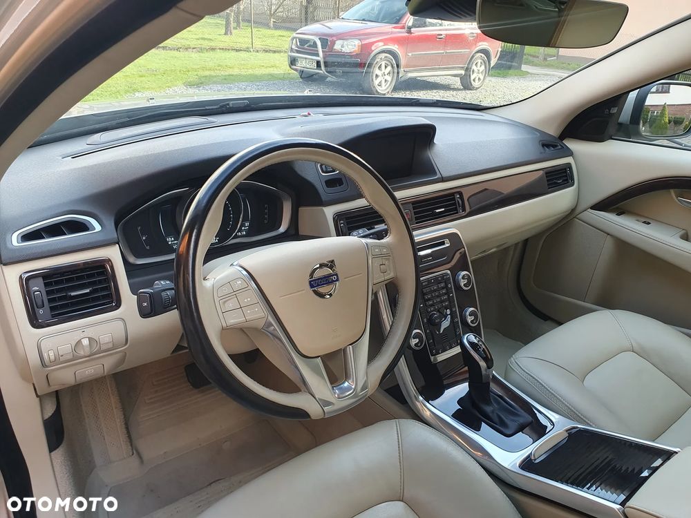 Volvo XC 70 - 29