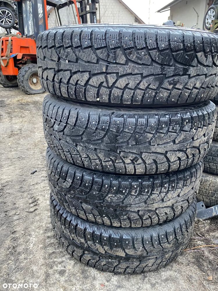 Opony zimowe Jeep Patrol Pajero L200 4X4 z kolcami HANKOOK 245/70/17 - 1