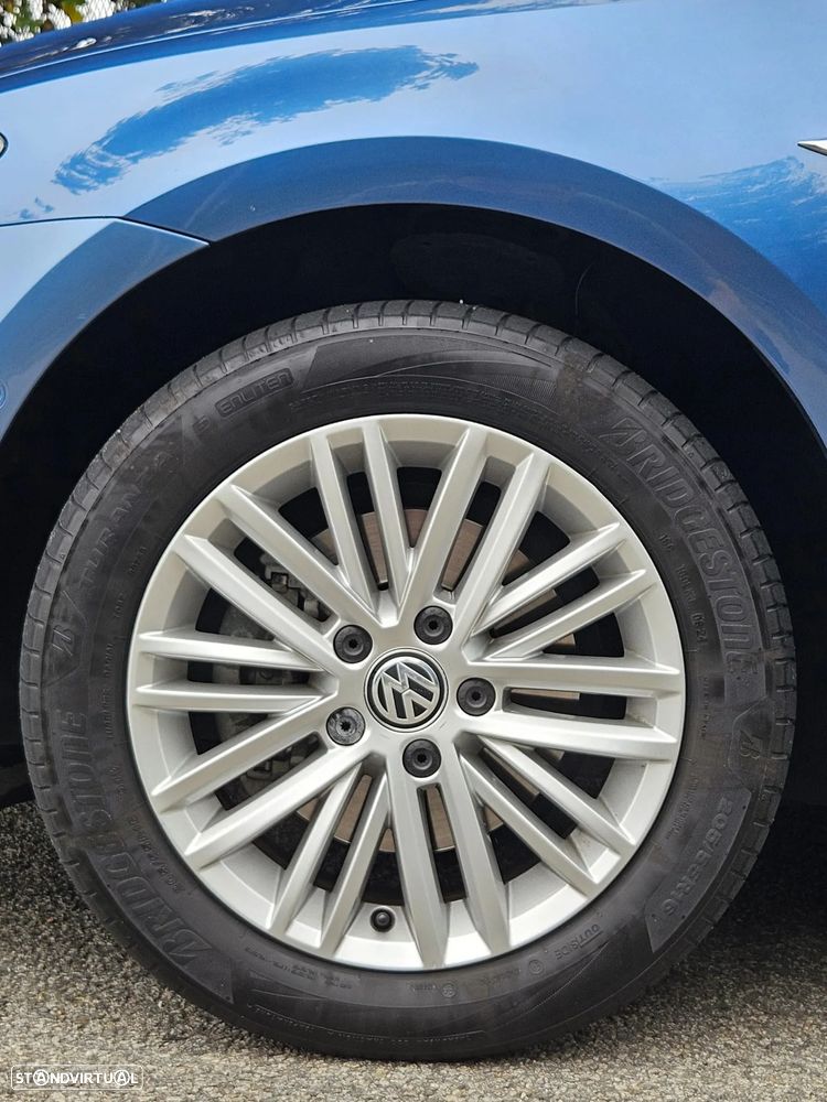 VW Golf 1.6 BlueTDI Cup - 15