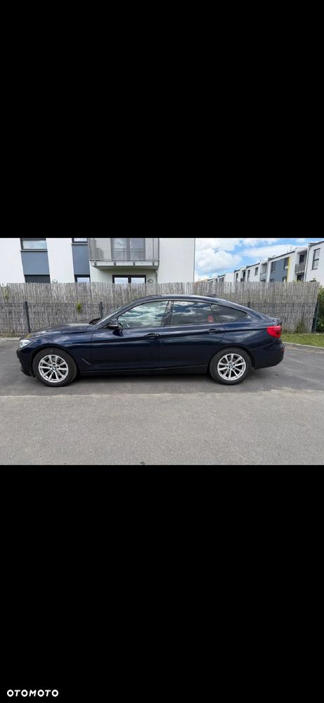 BMW Seria 3 330i GPF Luxury Line - 36