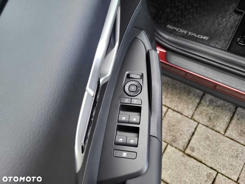 Kia Sportage - 14