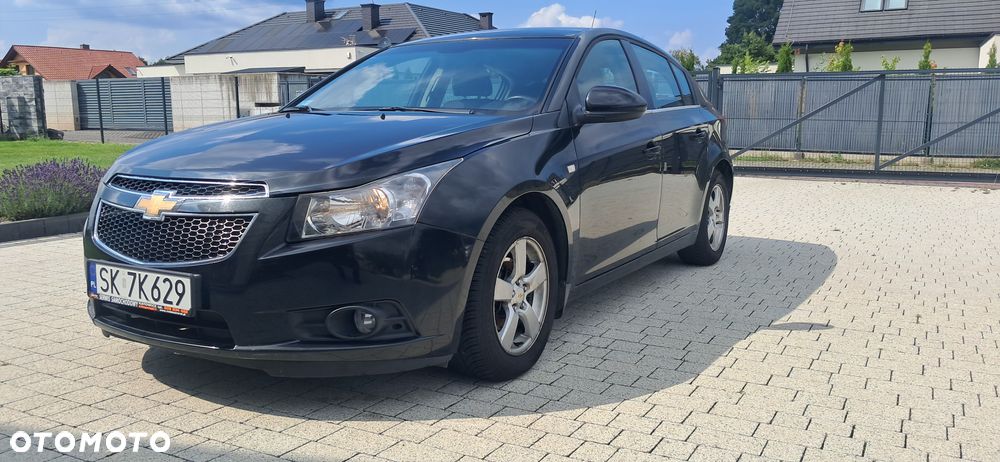 Chevrolet Cruze 1.8 LS+ - 1