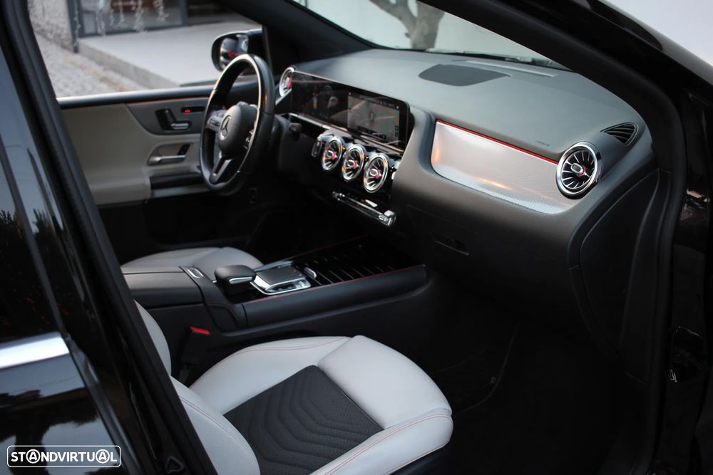 Mercedes-Benz B 220 d Style Plus - 38