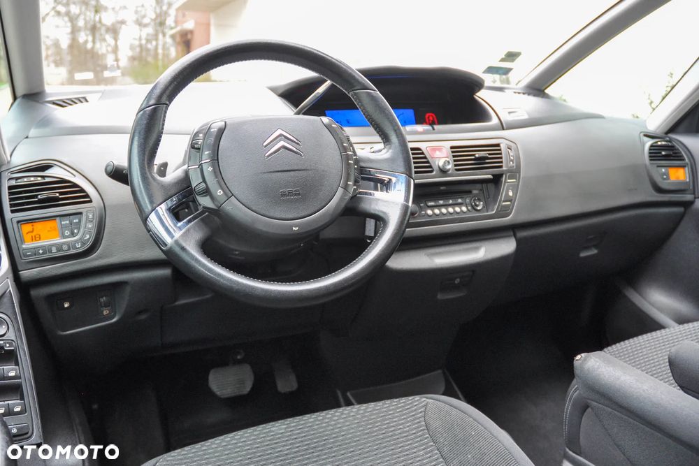 Citroën C4 Picasso - 9