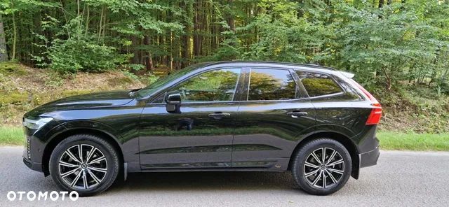 Volvo XC 60 B5 B AWD Plus Dark - 3