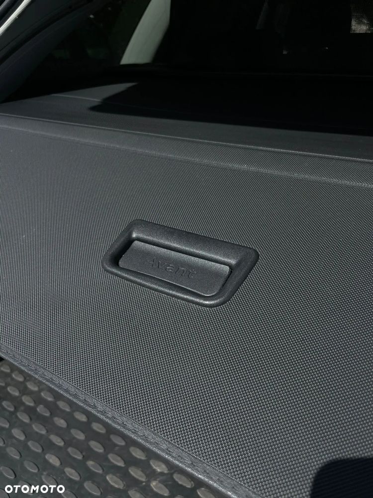 Audi A4 Avant 2.0 TDI Multitronic - 20