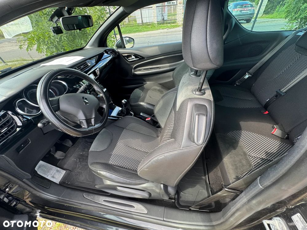 Citroën DS3 1.6 VTi SoChic - 3