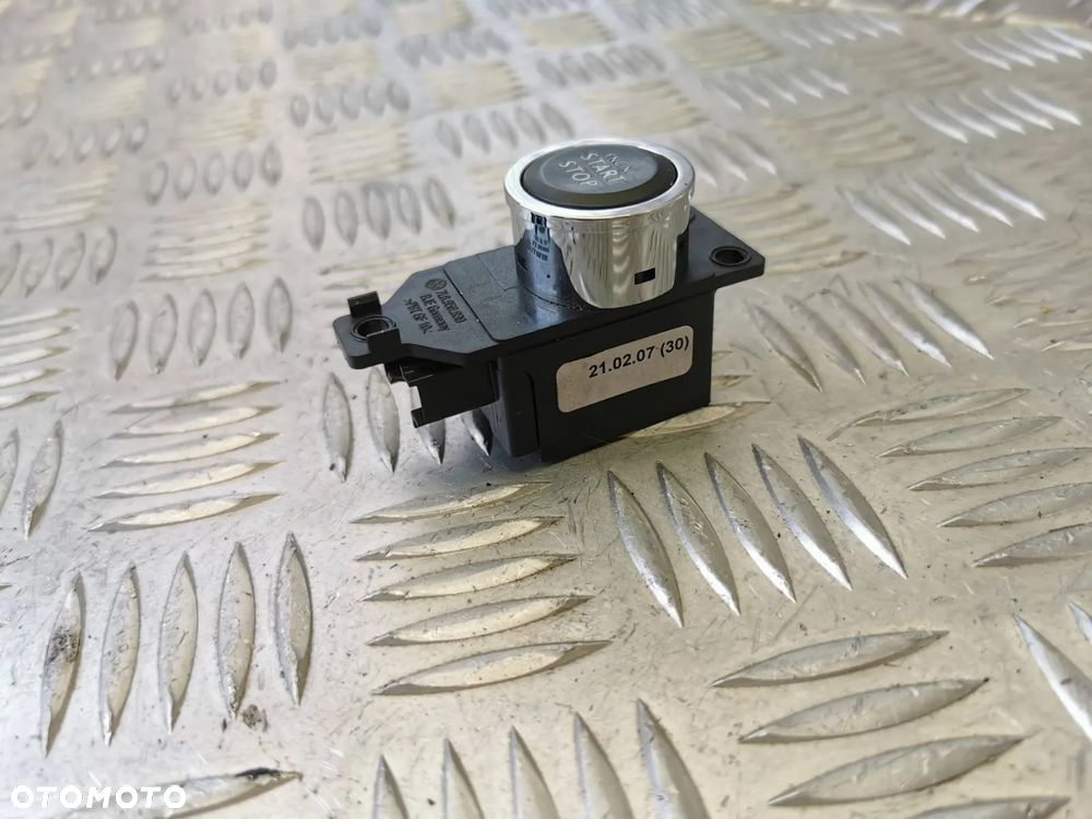 VW TOUAREG 7L 03-09R PRZYCISK WLACZNIK ENGINE START STOP CZARNY CHROM ORYGINAL 7L6959839A 7L6959839 A - 4