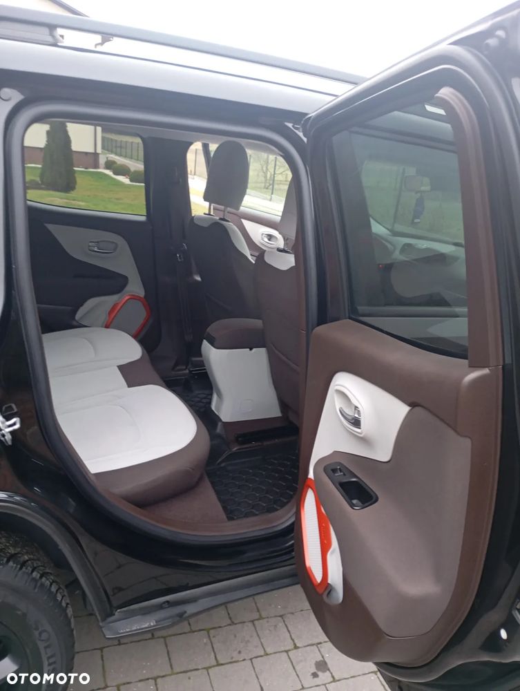 Jeep Renegade - 21